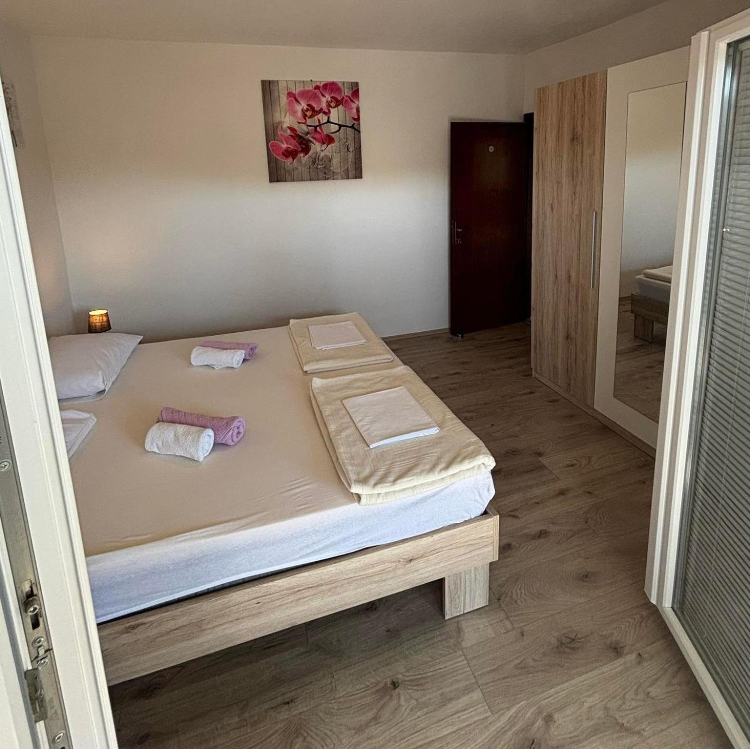 Apartments Lota スタリグラード エクステリア 写真